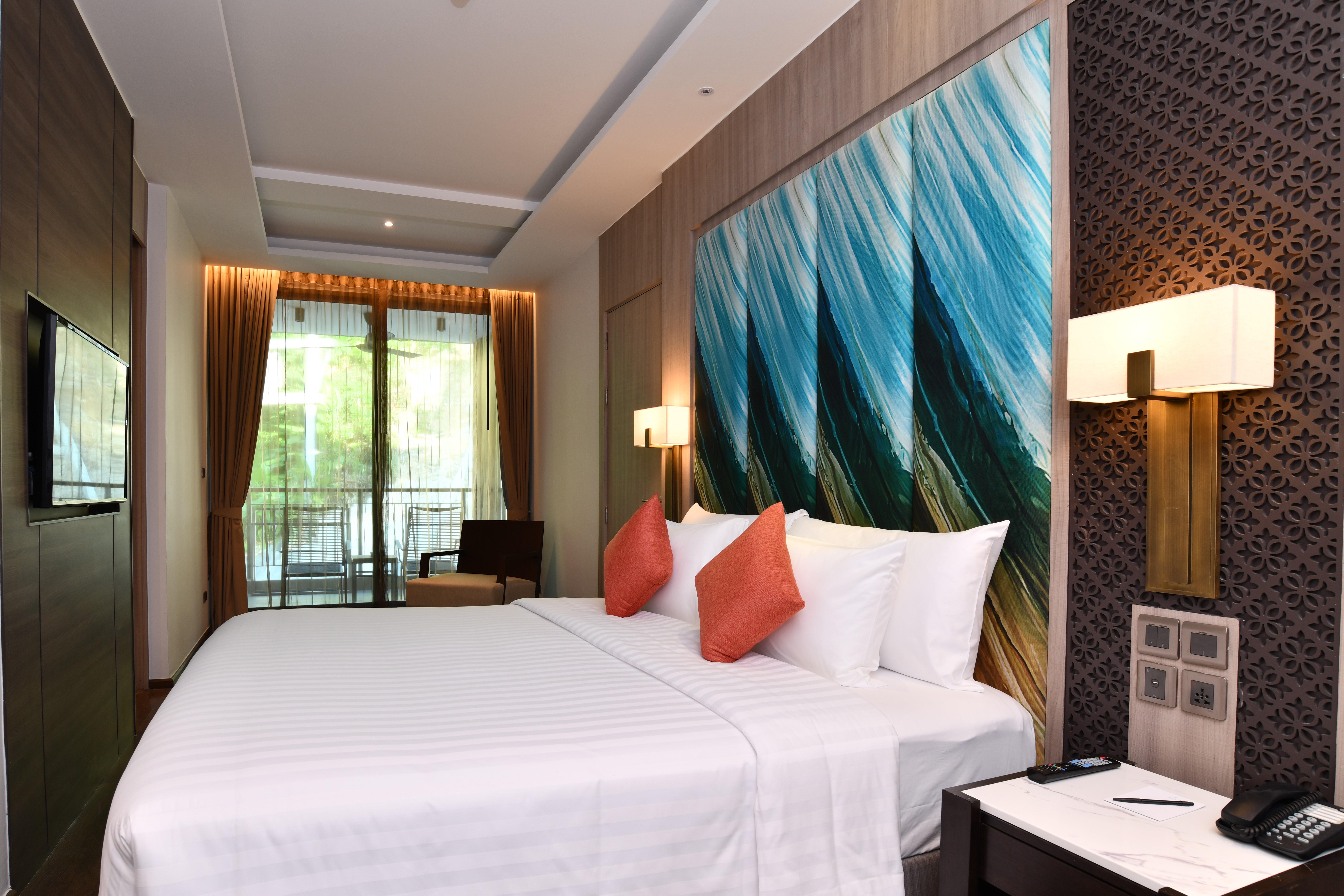 SKYVIEW Resort Phuket Patong Beach - SHA Extra Plus Exterior foto Deluxe Room